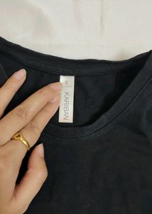 Basic Black T-shirt