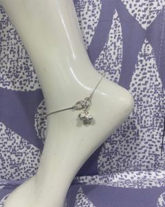 Stylish Silver &amp; Black Beaded Anklet