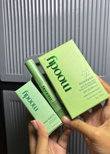 ☘️Moody AcneXpert Mattifying Dry Touch Sunscreen