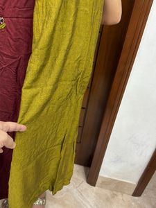 Maroon Kurta Set with Mustard Dupatta