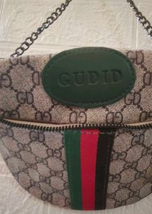 Stylish GD Pattern Waist Bag