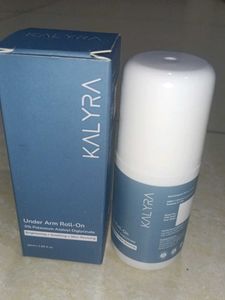 Combo kalyra Under Arm Roll-On + head massager