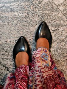 🍷Imported Chic Black Heels