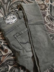 Stylish Grey Wash Denim Jeans
