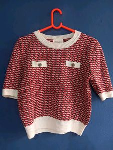 Chic Red & White Textured Knit Top