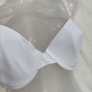 🪔 Classic White Padded Bra