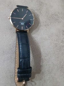 Daniel Wellington Black Dial Watch