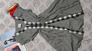 Chic Gingham Print Midi Dress
