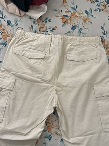 H&amp;M Beige Cargo Pants