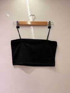 ❗️Sleek Black Camisole Top❗️