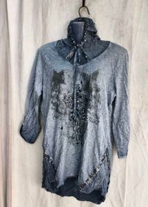 81810. Blue Sequined Tunic Top