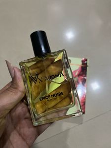 VN AROMA EPICE NOIRE Eau de Toilette