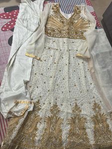 Elegant Embroidered Anarkali suit with legging and