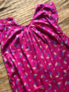 Comfortable Pink Leaf Print Nightgown