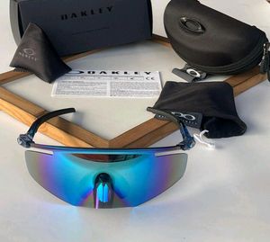 OAKLEY SUNGLASSES*( HIGH QUALITY COPY)