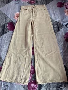 Wide Leg Beige Jeans