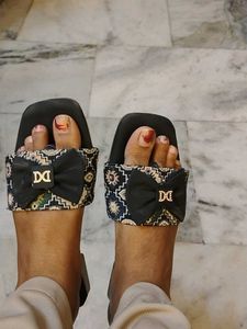 Stylish Bow Flip-Flops for Women