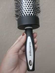 Majestique Blow Dry Comb