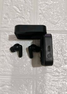 Black Wireless Earbuds with Charging Case
