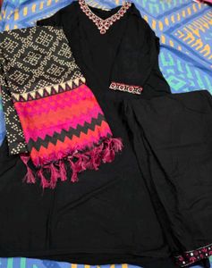 Elegant Black Kurta Set & plazzo withDupatta