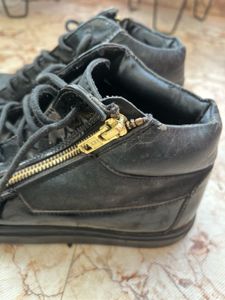 Black Boots | Winter Friendly | 38 UK