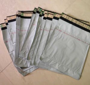 30 Shipping Bags With Pod