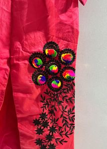 Elegant Embroidered Pink kurta
