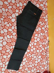 Stylish Black Chinos for Men