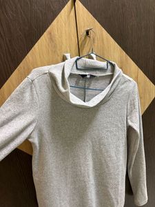 Grey Turtleneck Long Sleeve Top