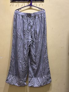 Avaasa Grey Palazzo Size L