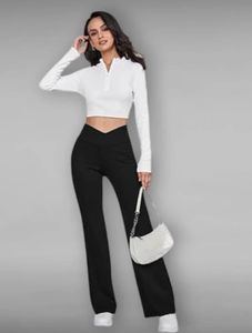 Flared Yoga Pants with Pocket
