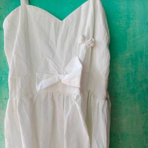 Cute White Bow Detail Dress