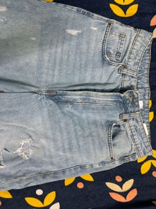 divided by H&M Light Wash Distressed Jeans