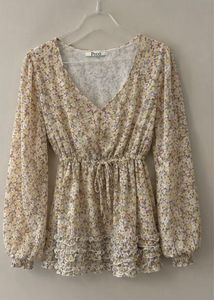 Poco Floral Ruffle Top