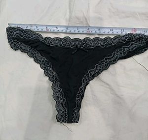 ⭐ Black Lace Thong Panty