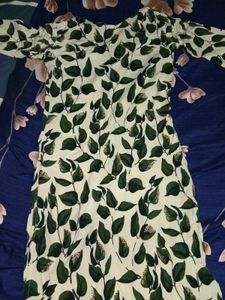 Elegant Leaf Print Kurta