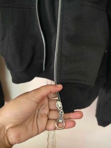 Black Cropped Hoodie - NUON