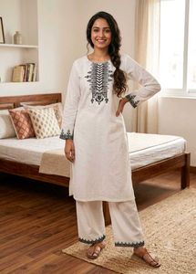beautiful white kurta set for daily routine