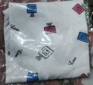 Cute Perfume Bottle Print T-Shirt