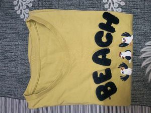 Cute Beach Bird Graphic Tee