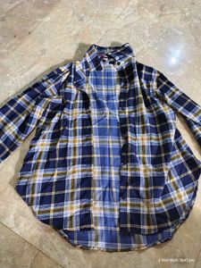 Classic Blue Plaid Button-Up Shirt