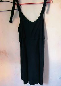 Very Cute And Beautiful Chick Black Dress