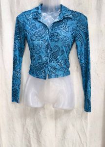 22279. Blue Paisley Print Button-Up Top