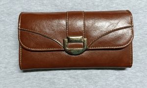 Small Clutches