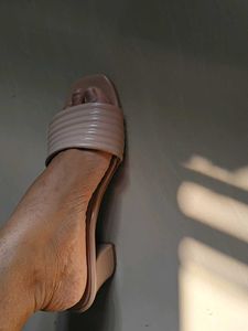 Larks Heeled Sandals
