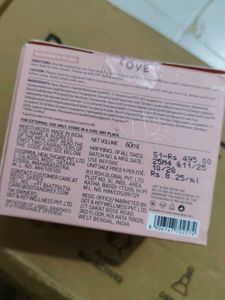 Dot &amp; Key Watermelon Cooling Icy Gel Moisturizer