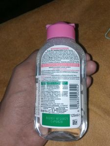 Garnier Micellar Cleansing Water