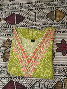 Vibrant Green Paisley Print Kurta