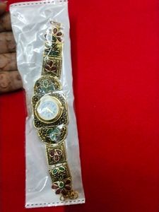 beutiful girls watch ⌚