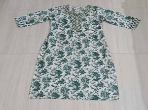 Floral Kurta Set With Pants And Dupatta